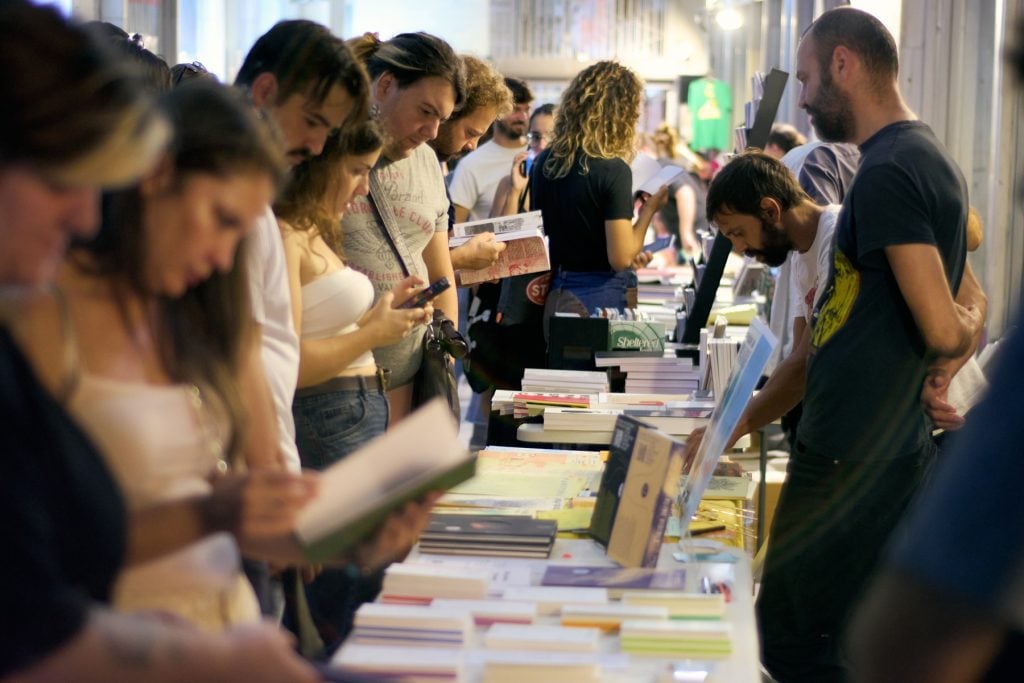 Athens Art Book Fair 2026: Ανοιχτό κάλεσμα συμμετοχής στην ανεξάρτητη έκθεση καλλιτεχνικών εκδόσεων