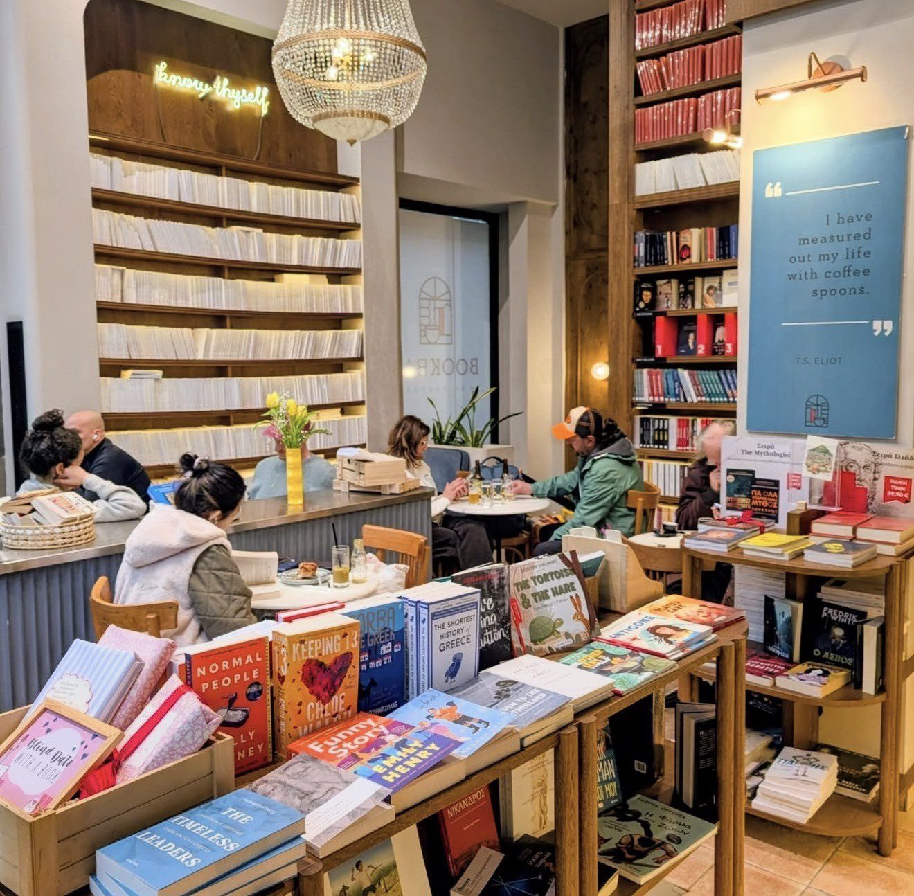 @bookbar_by_kaktos