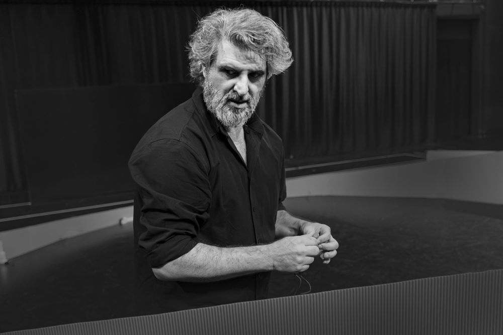 «Μακμπέθ» της Κατερίνας Ευαγγελάτου: Πρώτες φωτογραφίες από τις πρόβες της πολυαναμενόμενης παράστασης