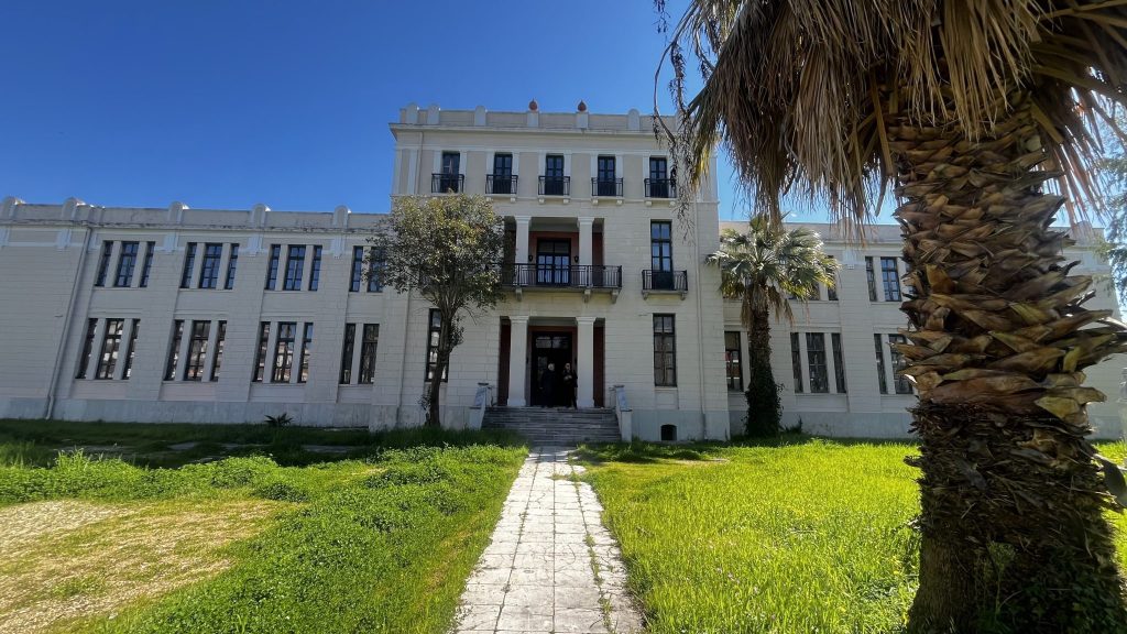 Η φαντασία κυκλώνει τον κόσμο: Το πλήρες πρόγραμμα της 1ης Διεθνούς Έκθεσης Παιδικού και Εφηβικού Βιβλίου Πάτρας